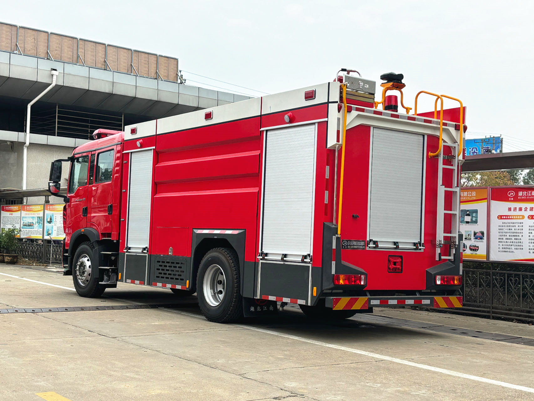 ����T5G/8����I����܇